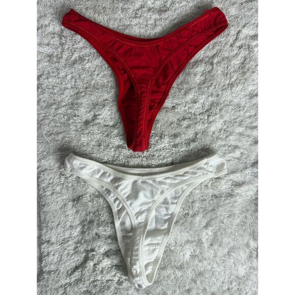 NWOT Maidenform Thong Panties Size M Red White 2 Pair Bundle Soft Stretch Cotton - Picture 2 of 4